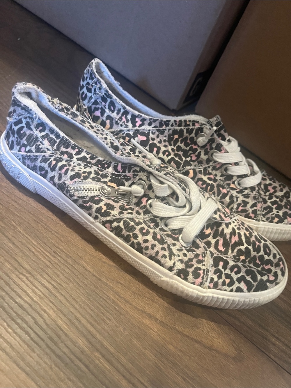 Leopard Print Canvas Sneakers - Pink & Black